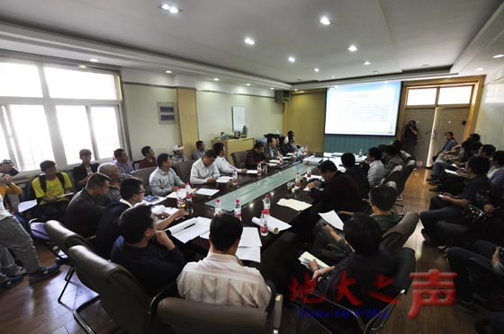 　　三、验收组成员在东区基建处二楼会议室召开验收会议。