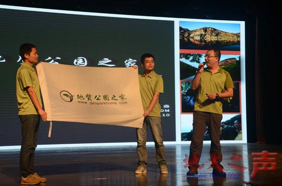 　　七、五分钟正式路演及答辩中，投资方主要从货源、市场和技术等方面与项目负责人交流。