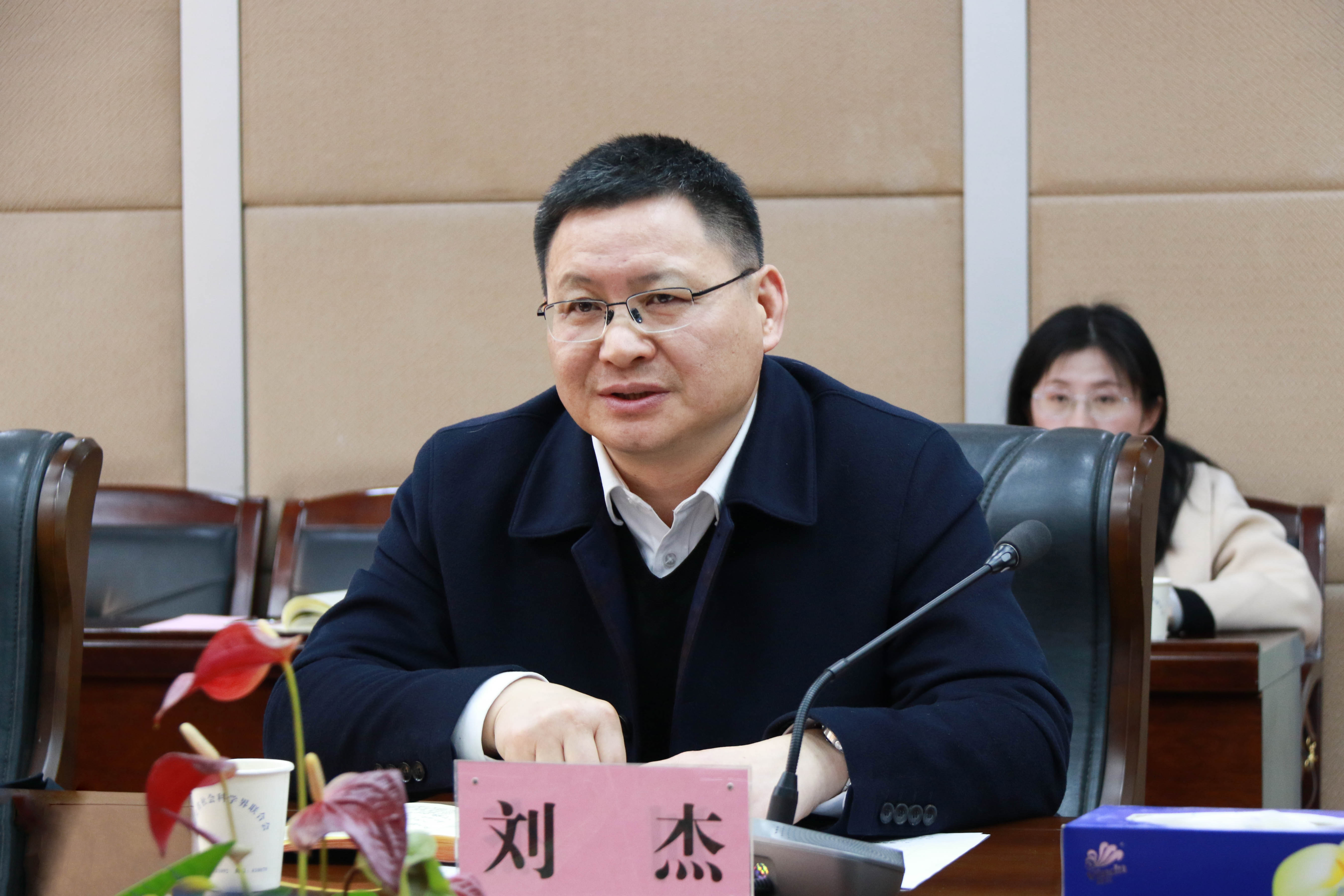 校党委书记刘杰一行赴湖北省社科联调研-地大新闻网