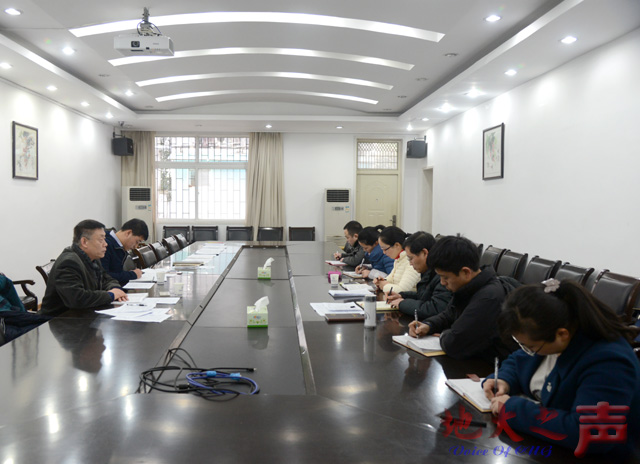 　　为深入贯彻执行党风廉政建设责任制，落实全面从严治党的要求，进一步推进全校党风廉政建设和反腐败工作，在前期各单位自查的基础上，12月22日至28日，由校领导带队，对二级单位党风廉政建设责任制落实情况进行检查考核。（屠傲凌 张玉贤摄）